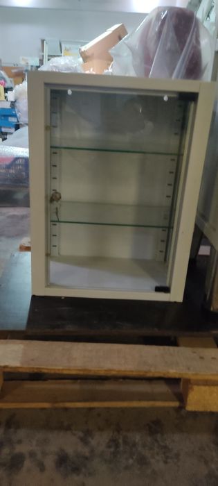 Móvel em ferro para consultorio