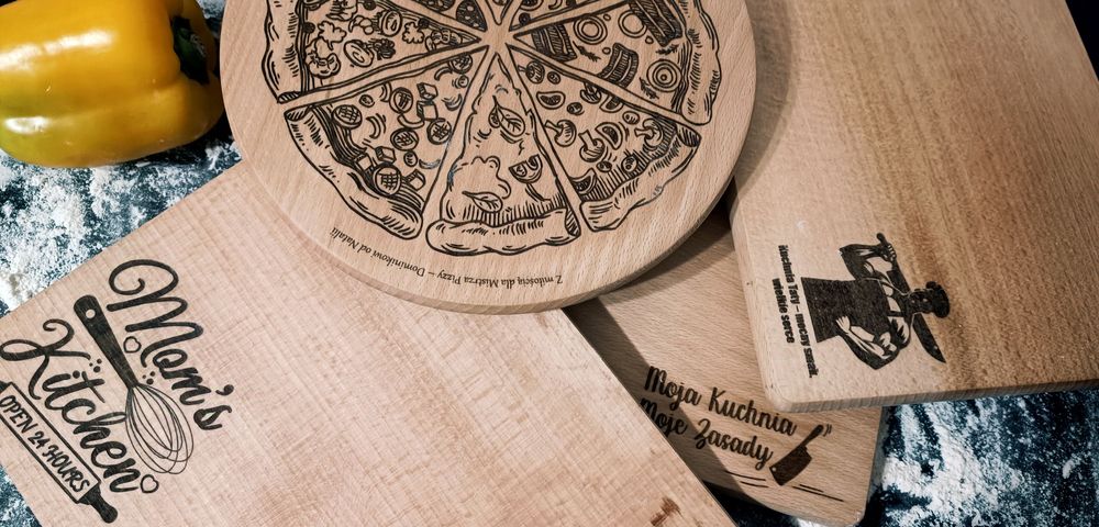 Deska do Krojenia Bukowa z Grawerem – Unikalny Prezent, 45 PLN!