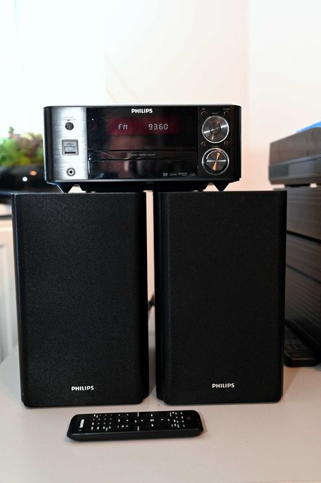 mini wieża Philips MCD712, pilot, kolumny, idealny stan wizualny