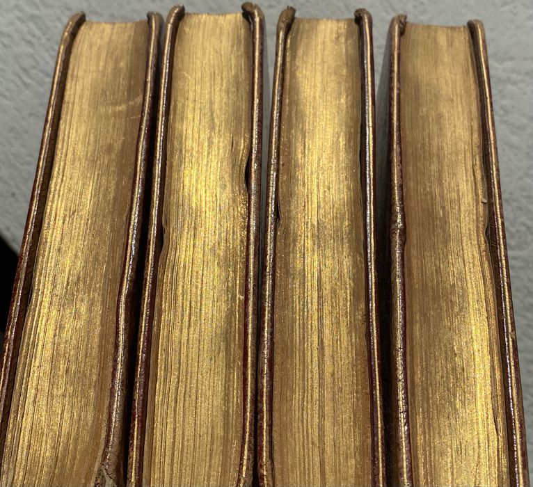 Антикварний дванадцятітомник 1747 L’Année du Chrétien