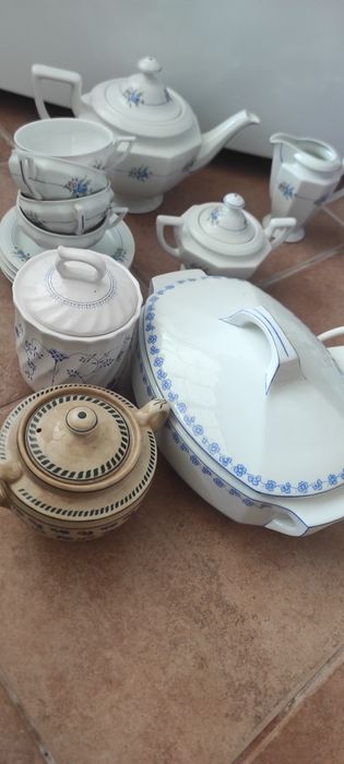 Antiguidades, várias loiças