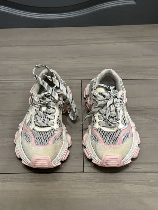 Кроссовки по типу balenciaga