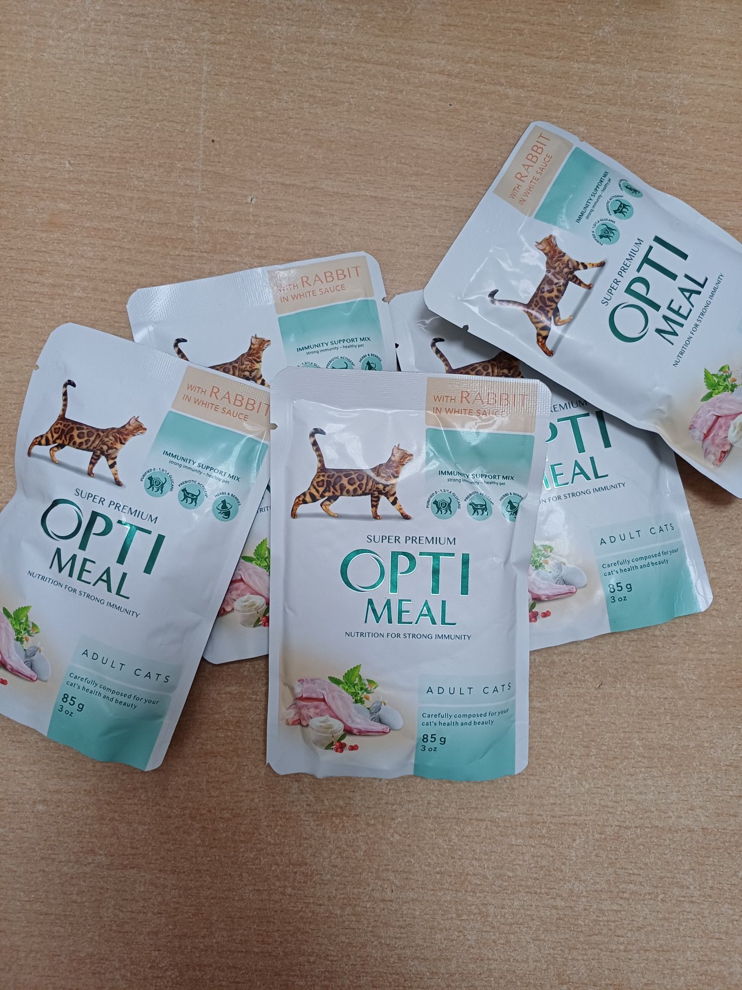 Optimeal паучи для котов