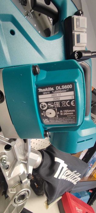 Ukośnica bez posuwu Makita DLS600Z 18V bez akumulatora