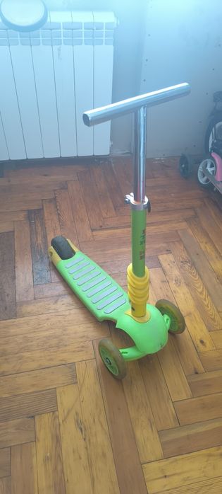 Отдам бесплатно самокат