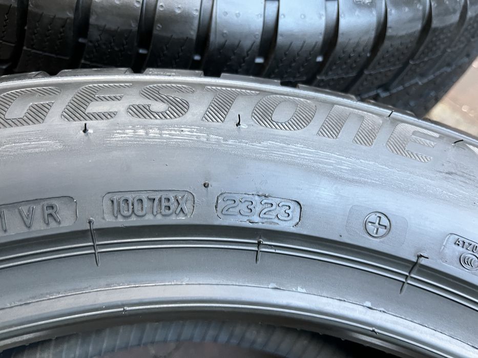 2x 215/55/18 Bridgestone Blizzak LM 001 NOWE 2023/24 rok