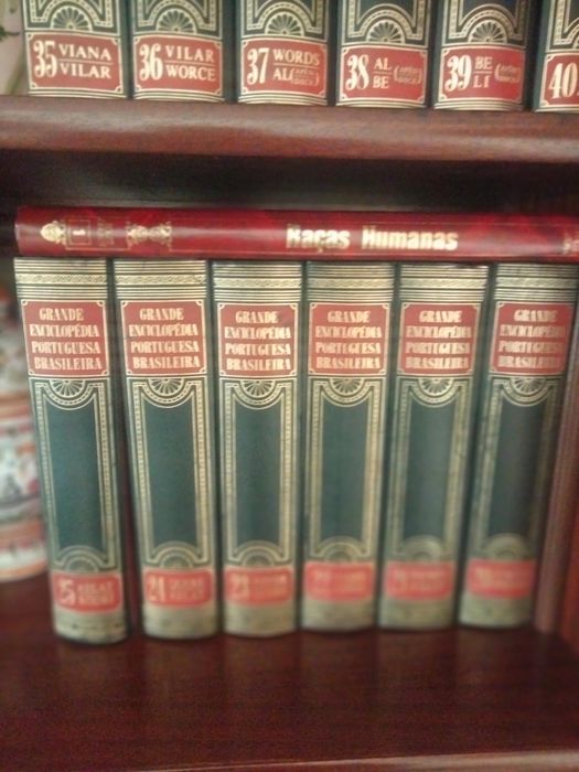 Enciclopédia portuguesa brasileira