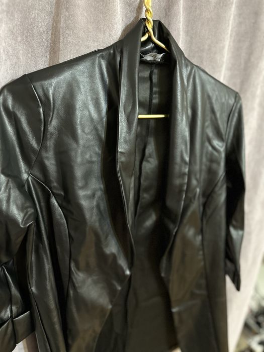 Жакет Prettyl little thing подовжений  Екошкіра