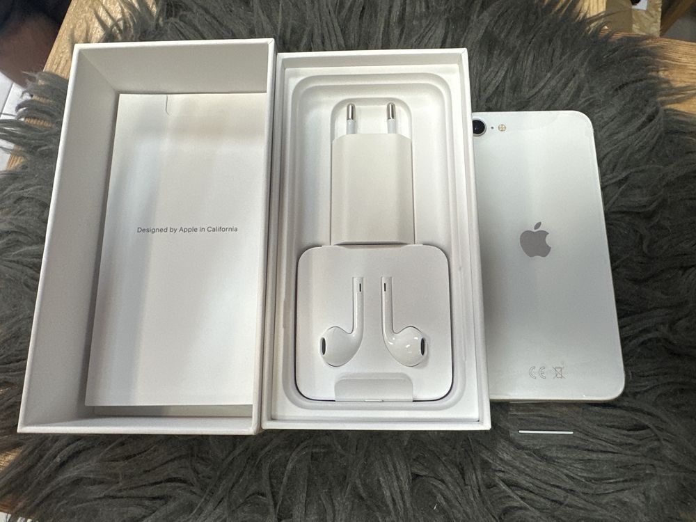 Nowy iPhone Se 2020 nie altywowamy