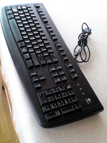 Klawiatura Logitech Deluxe 250 Keyboard