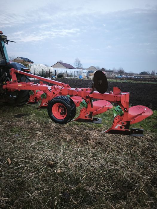 Pługi Unia Tur Tur 4+1