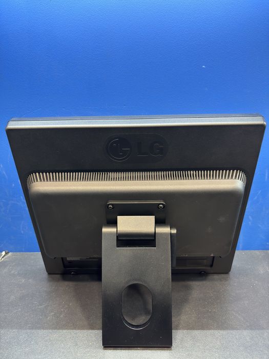 Monitor TouchScreen LG17MB15