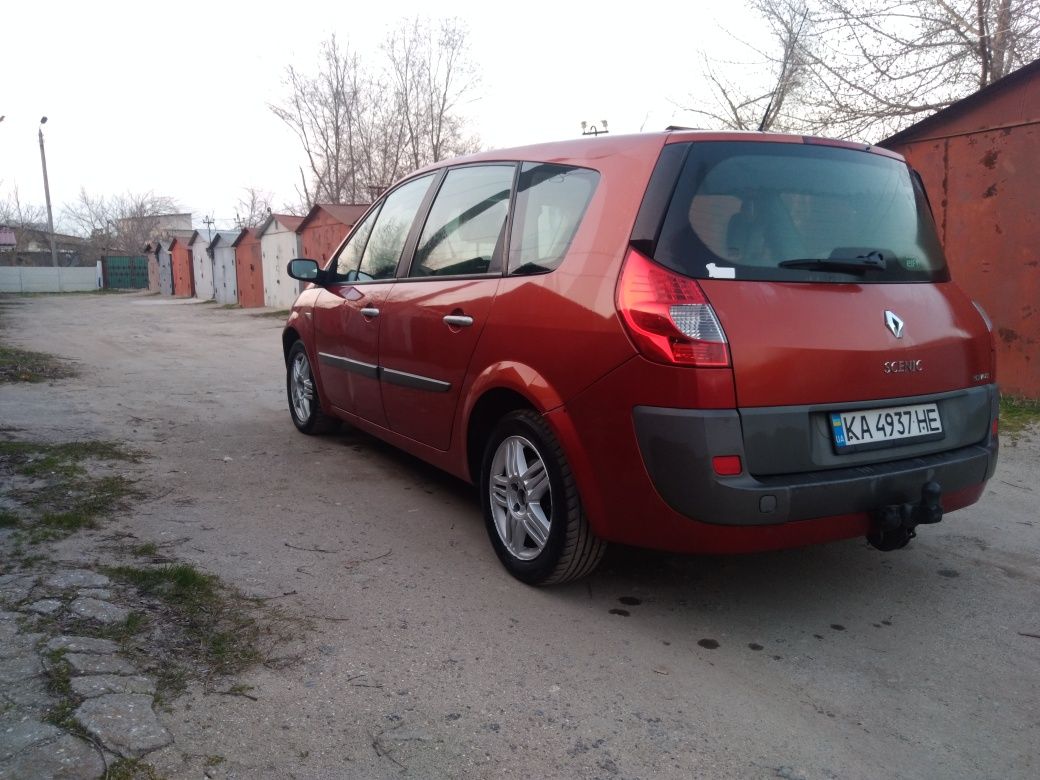 Продам Renault Grand Scenic Restyling 2006г