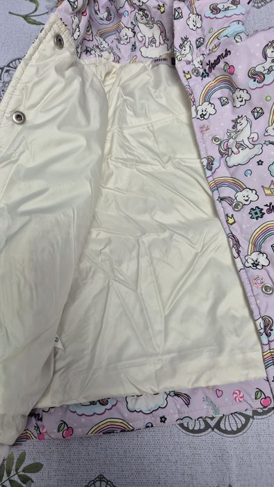 Дитяча курточка на дівчинку