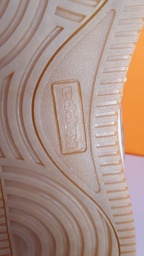 Buty nowe na okres zimowy Kappa kolor cognac rozmiar 42  wkładka 27 cm
