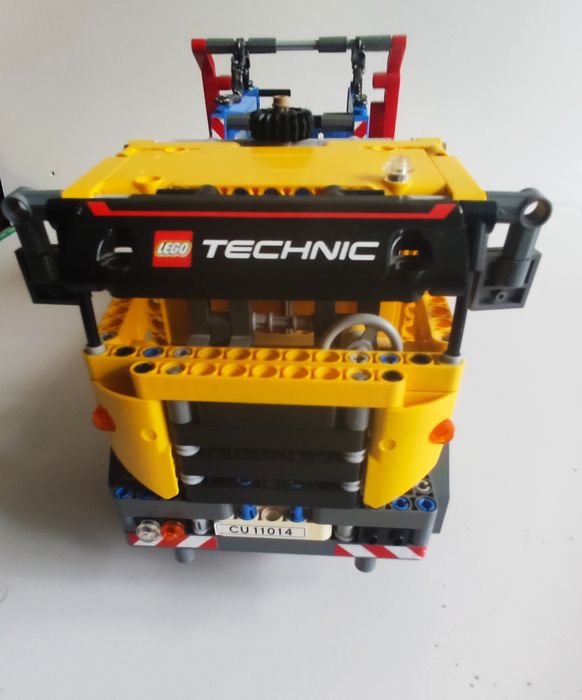 LEGO Technic Container Truck