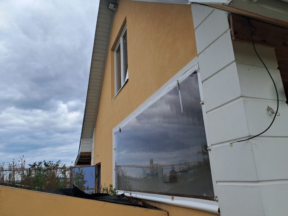 М’які вікна з плівки ПВХ Запоріжжя. М’які вікна для альтанок і терас.
