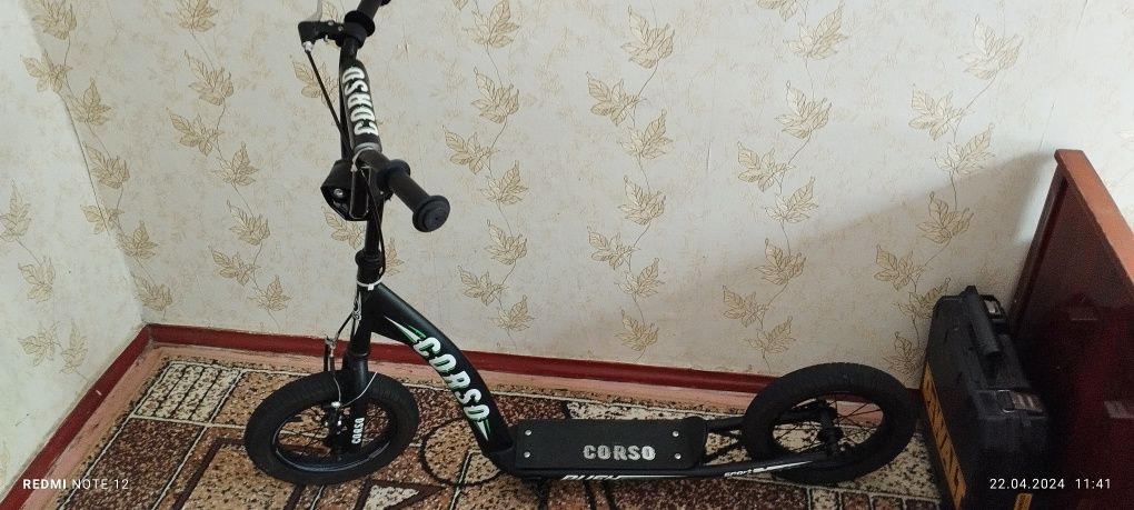 Самокат CORSO scooter