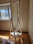 Espelho de pé IKEA ISFJORDEN