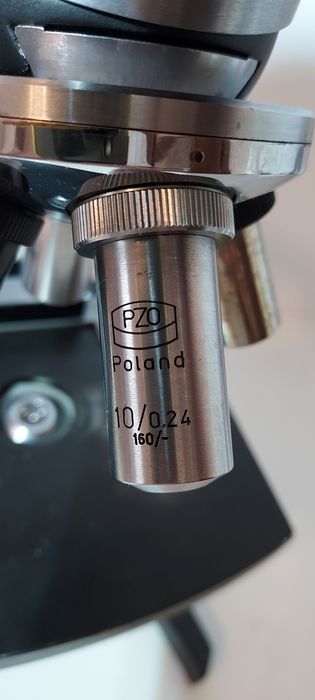 Mikroskop laboratoryjny PZO