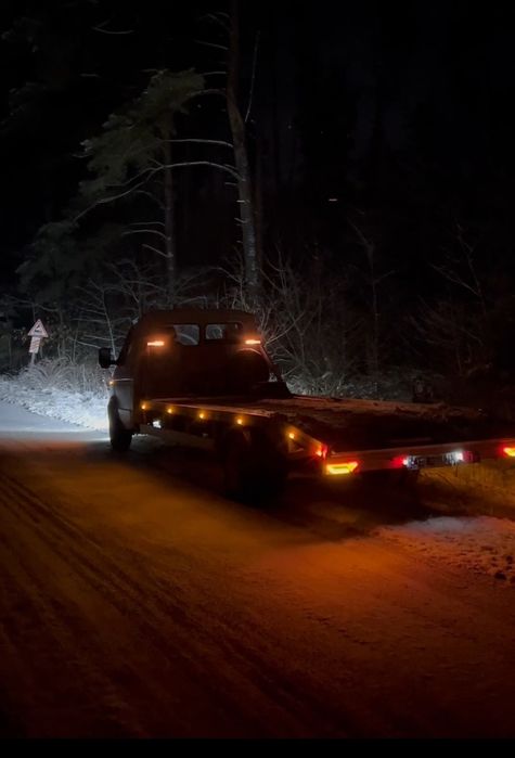 Послуги евакуатора 24/7