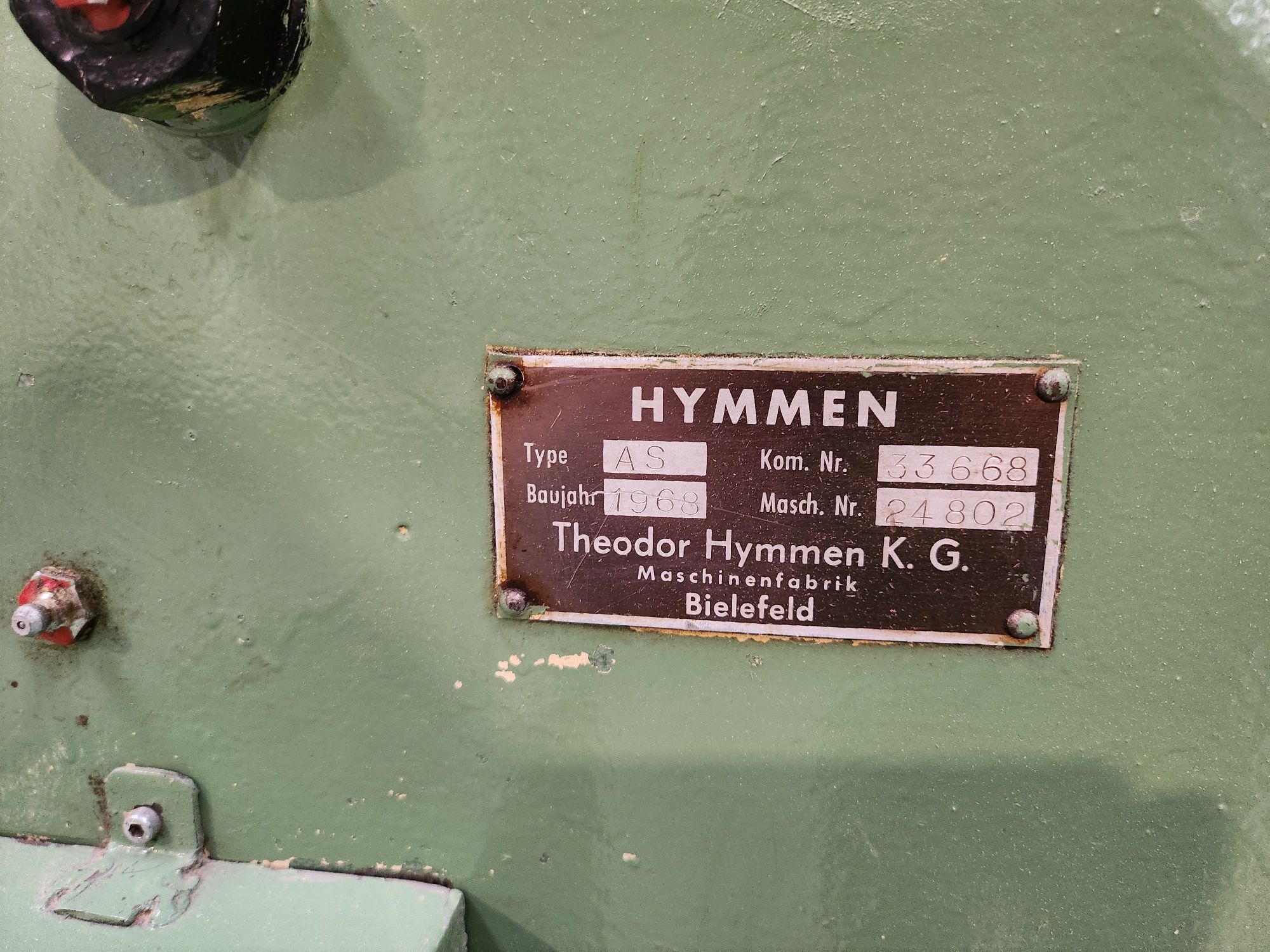 Gilotyna do forniru HYMMEN AS