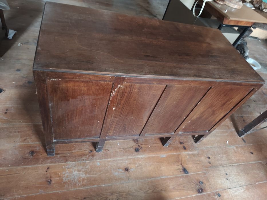 Secretaria em madeira de pinho