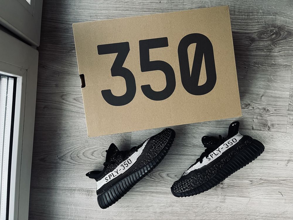 Adidas buty Yeezy Kayne West czarne 39