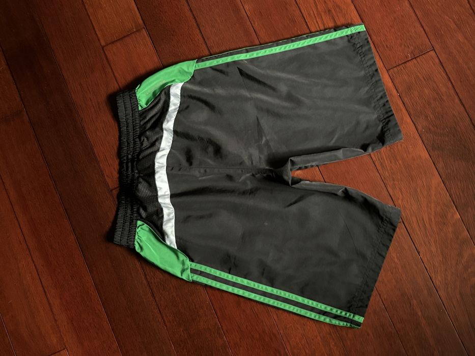 baggy jorts adidas vintage