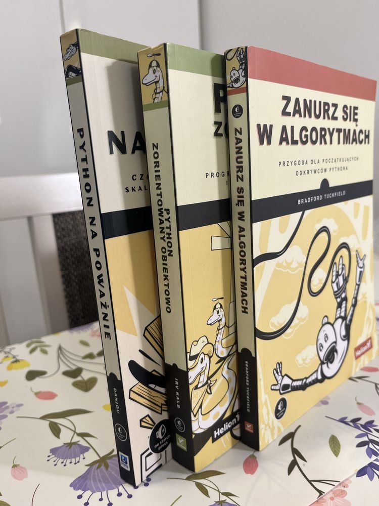 Zestaw kaiazek do nauki programowania- Python