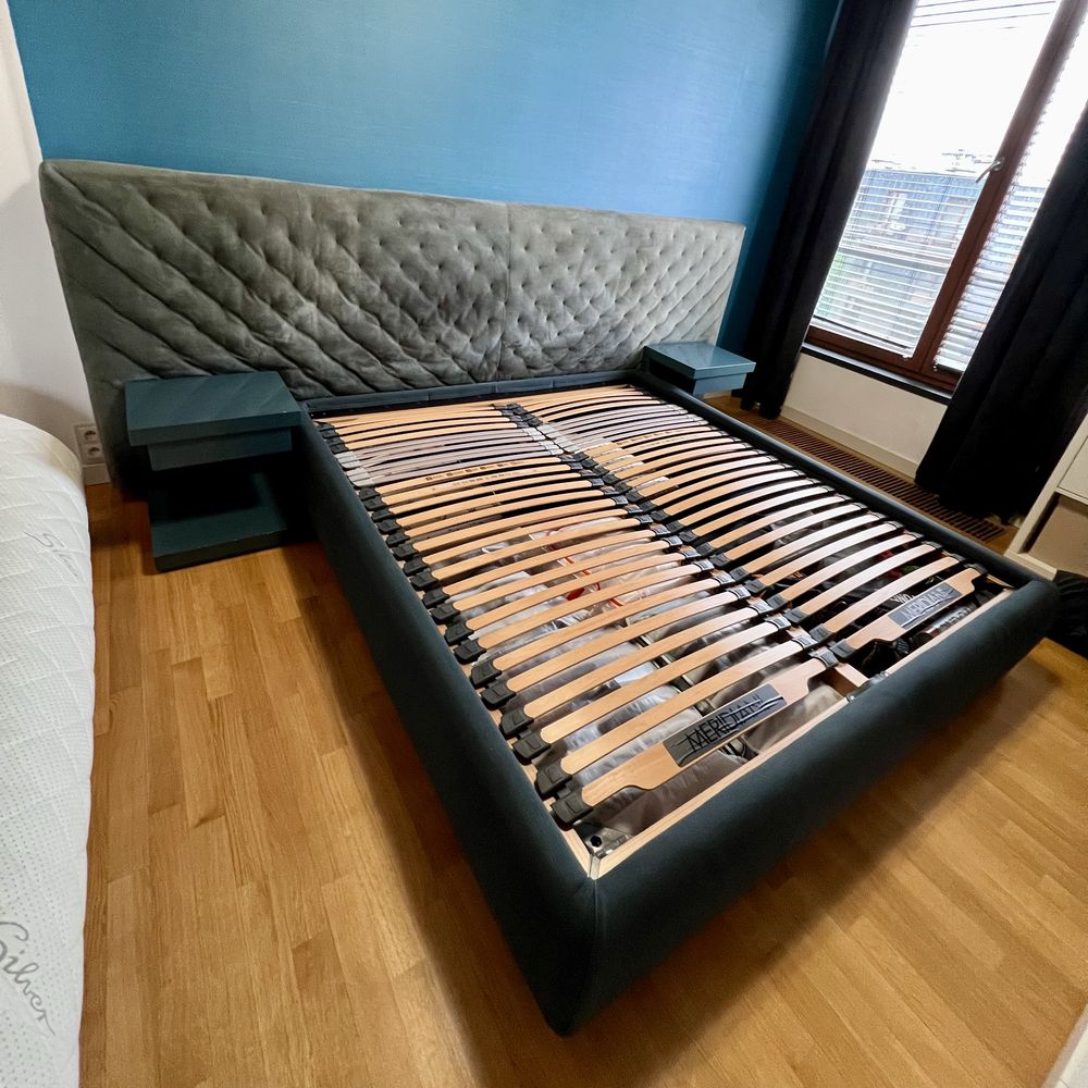 Łóżko z pojemnikiem + zagłówek + 2 szafki nocne MERIDIANI 180x200