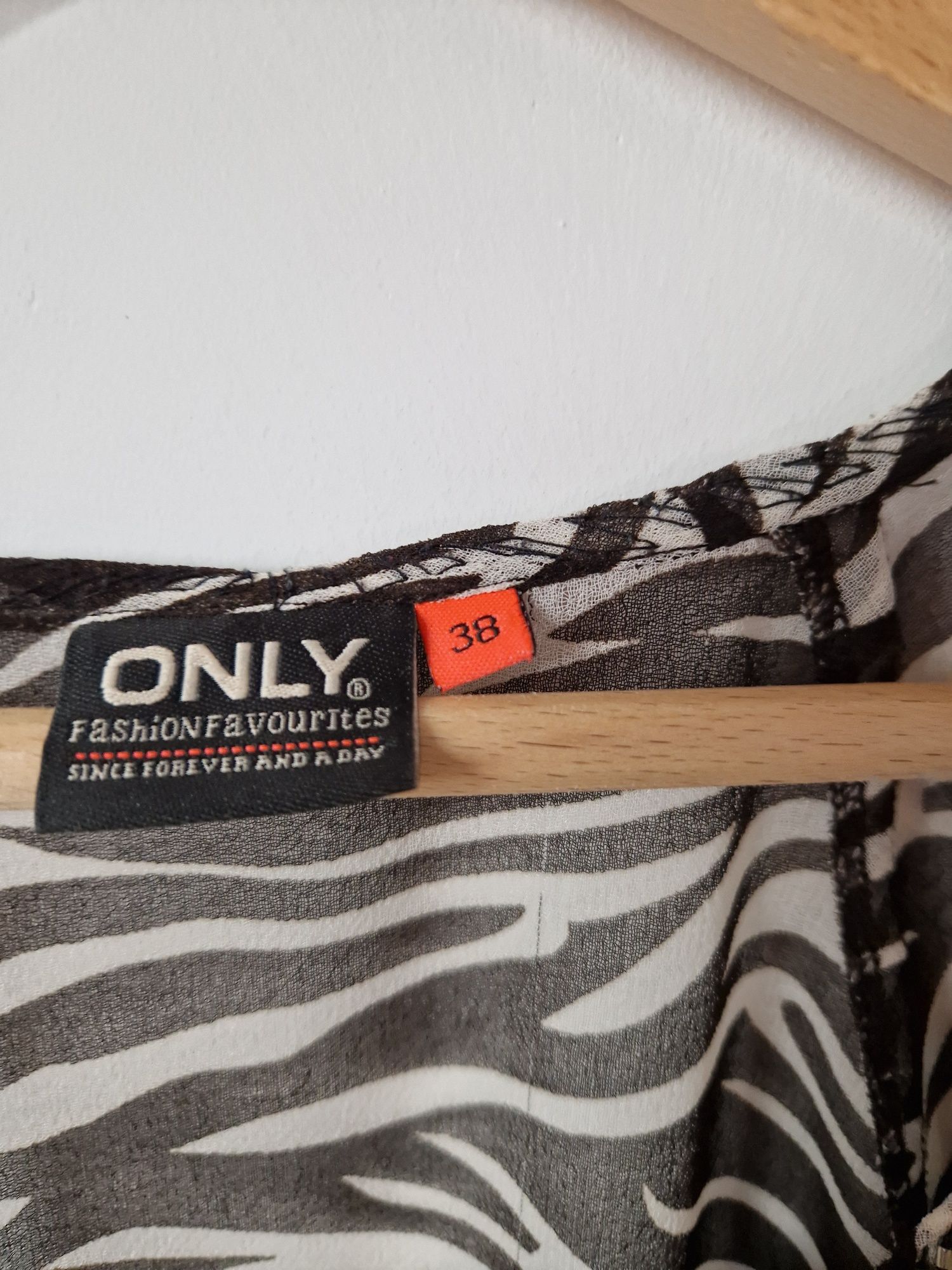 Czarna bluzka prześwitująca zebra ONLY 38