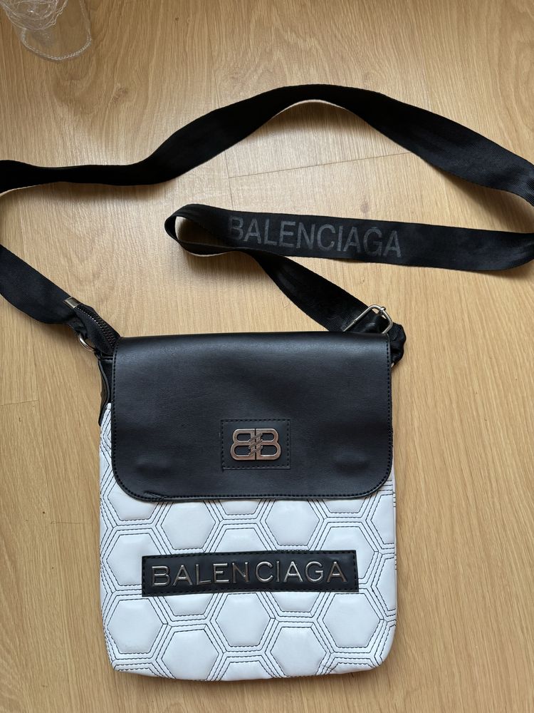 Сумка Balenciaga оригинал кожа отличное состояние