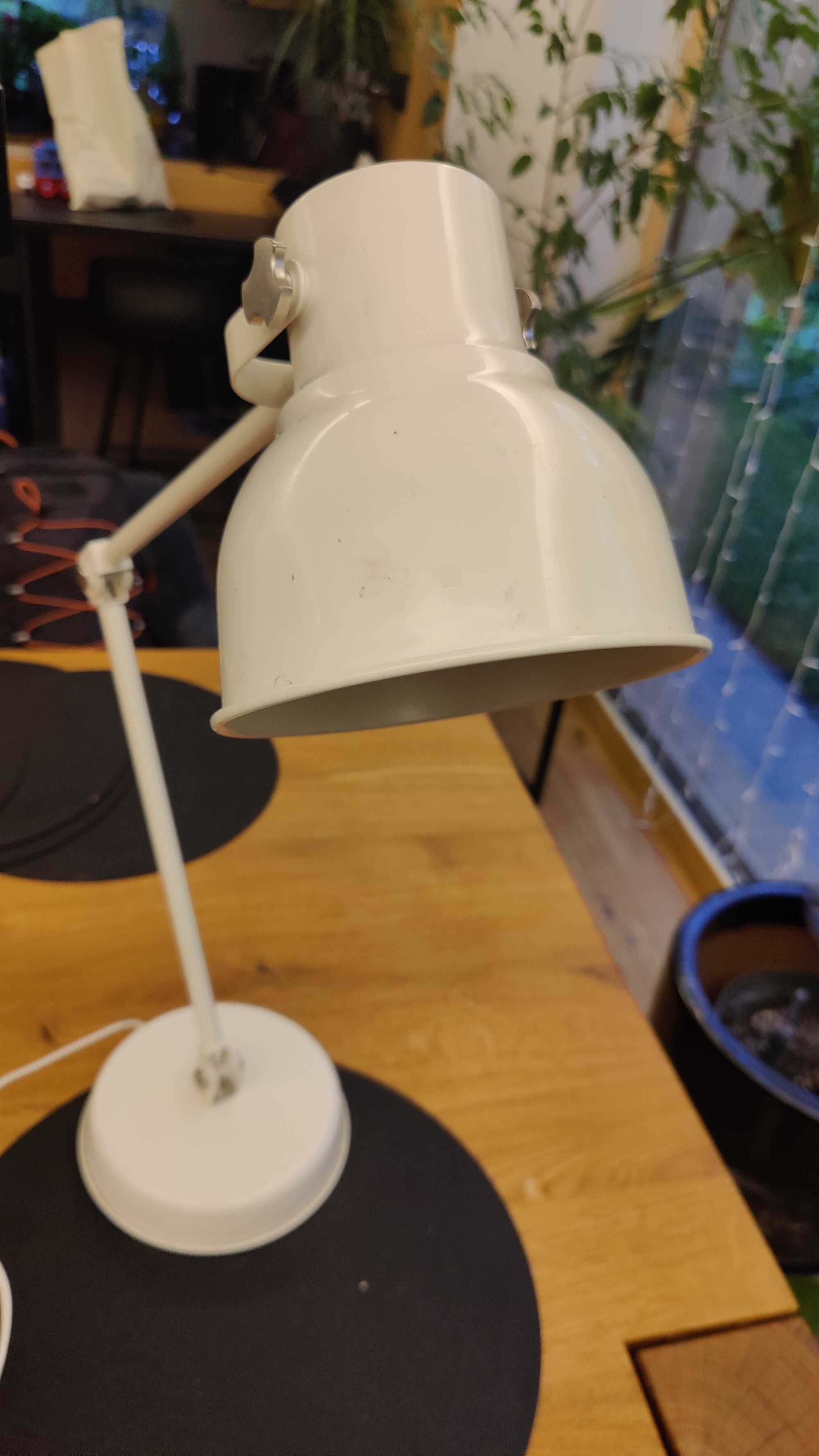 Lampka na biurko hektar Ikea usb