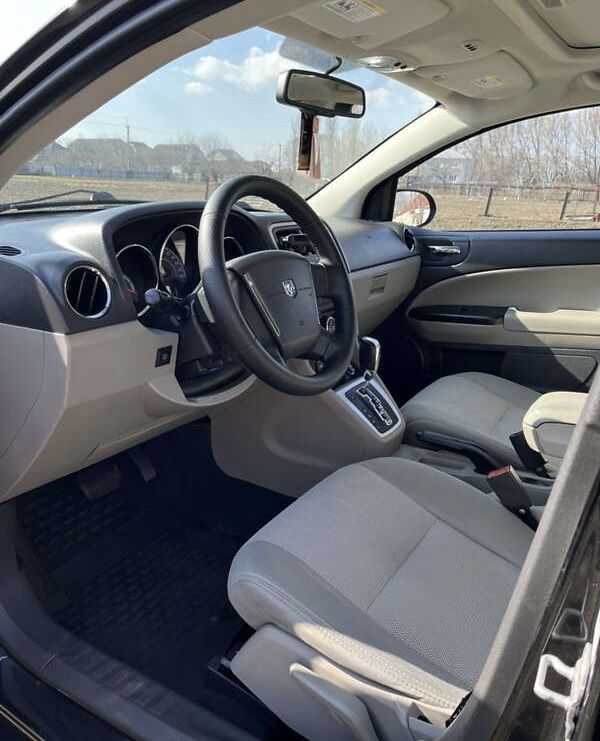 Dodge Caliber 2010 рік, рестайлінговий, пробіг: 153000 міль