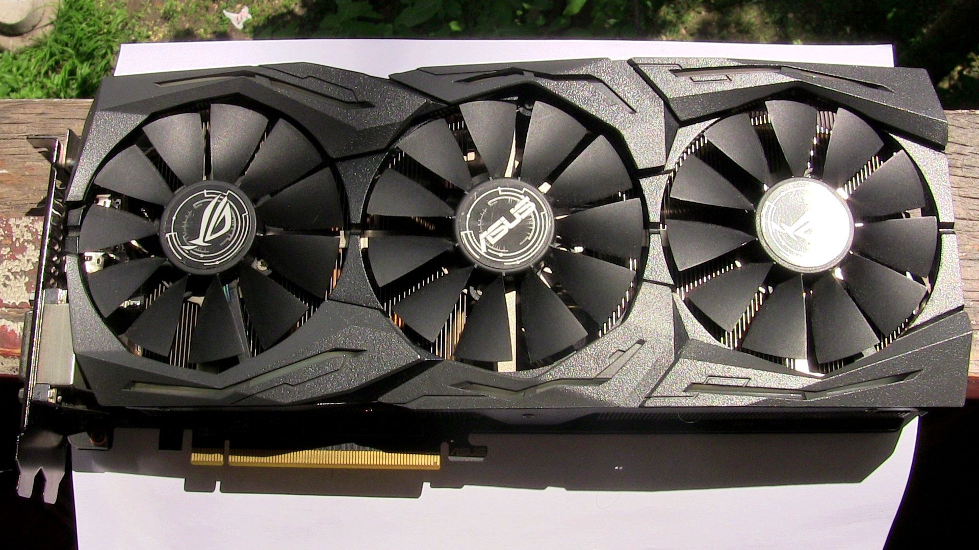 ASUS ROG STRIX 1080ti 11gb