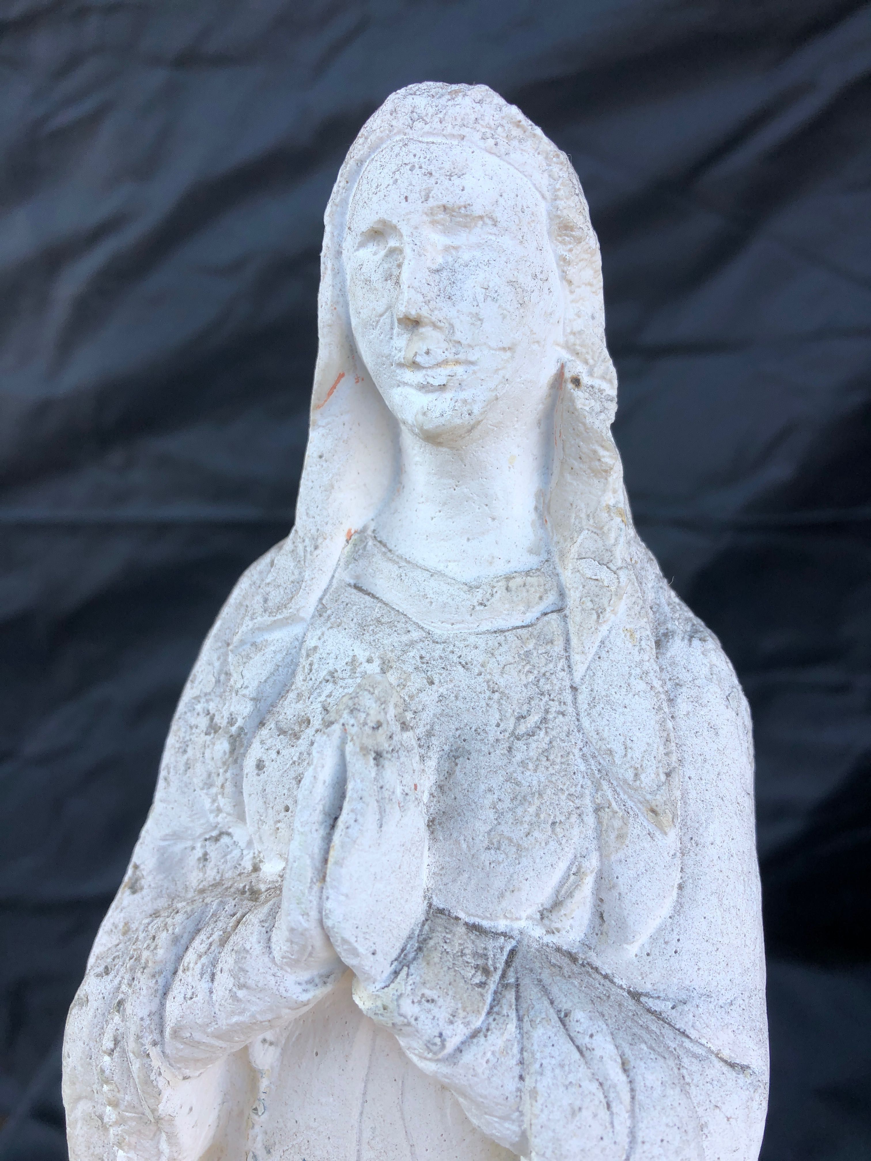 Figura gipsowa Maryja