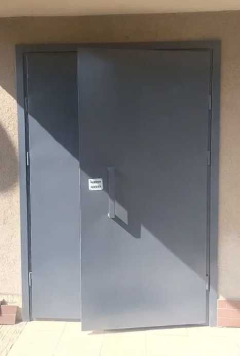 Вхідні двері металеві в будинок хозблок Метал с дсп Найнижча ціна !