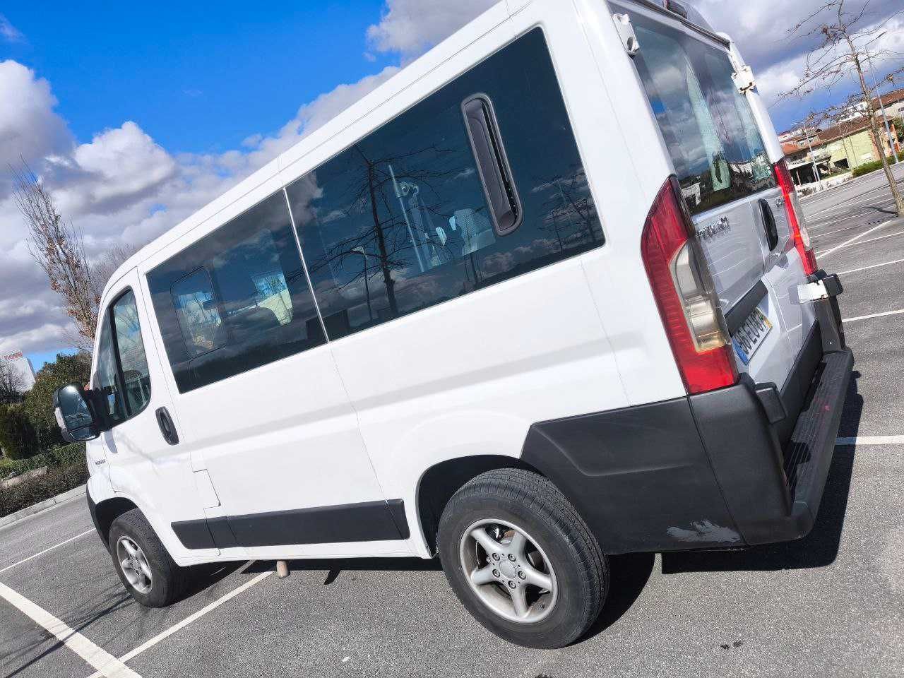 Peugeot Boxer Minibus