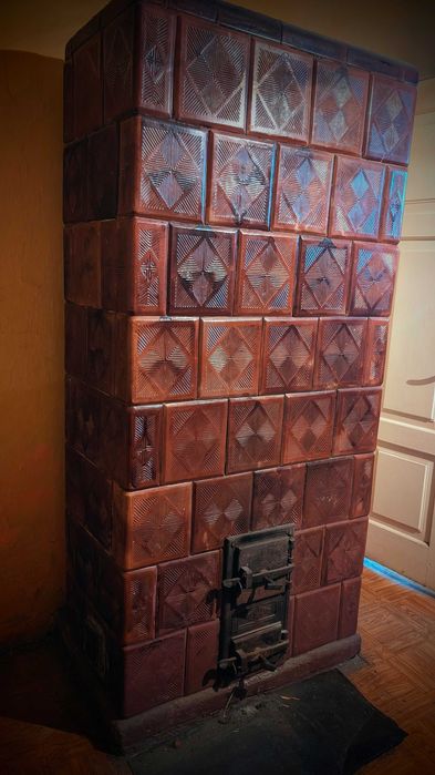 Sprzedam piec kaflowy w stylu rustykalnym