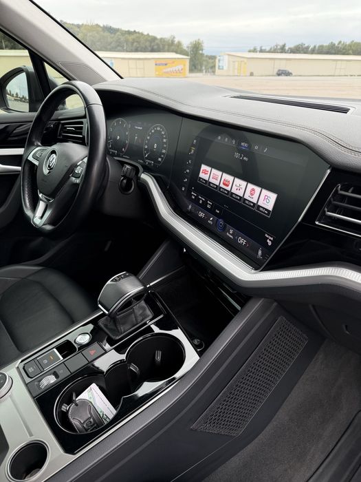 Volkswagen VW Touareg CR7 3.0 tfsi 2018р