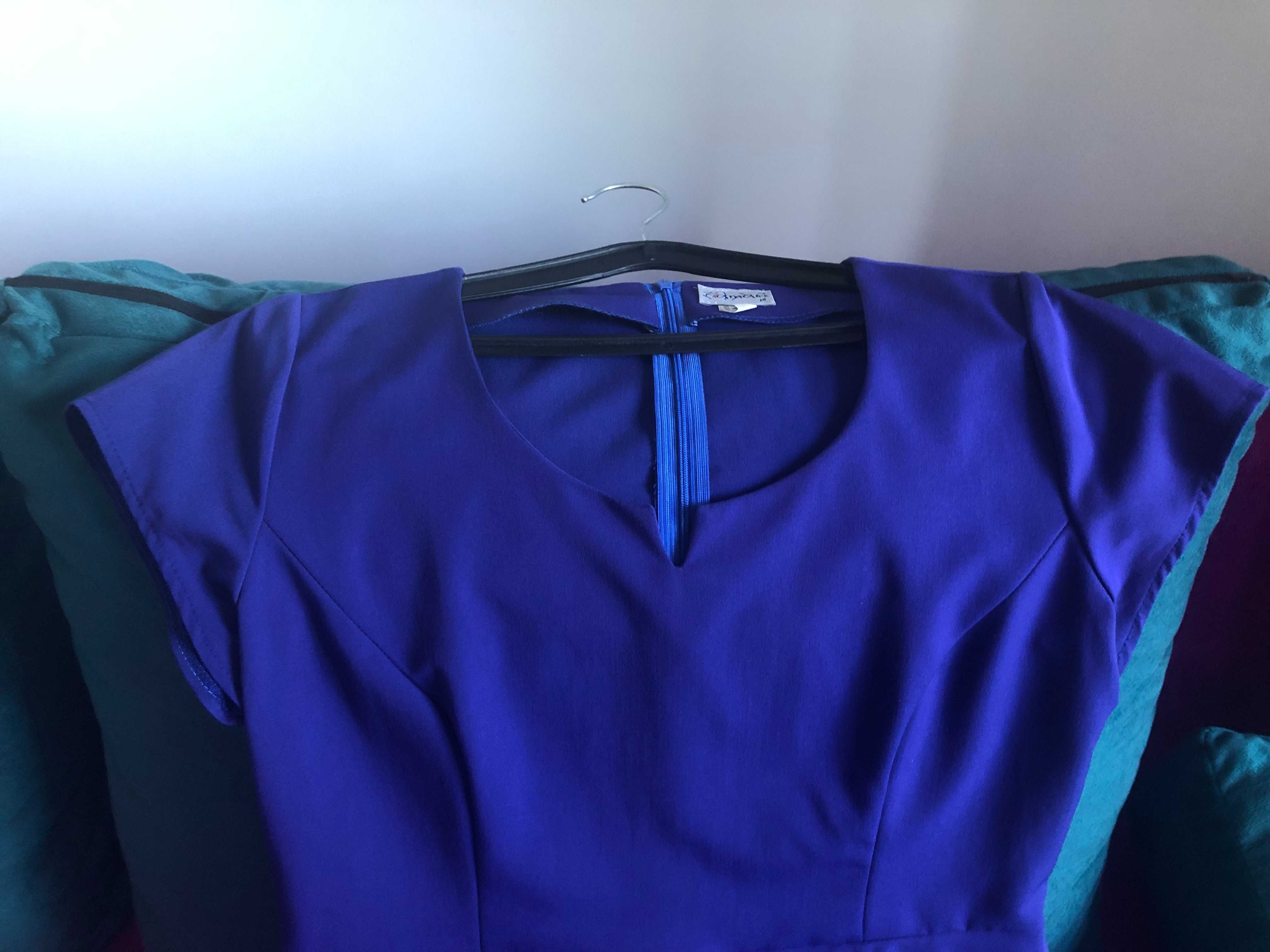 Piękna niebieska/fioletowa sukienka, jak nowa! (rozm. 40/42)