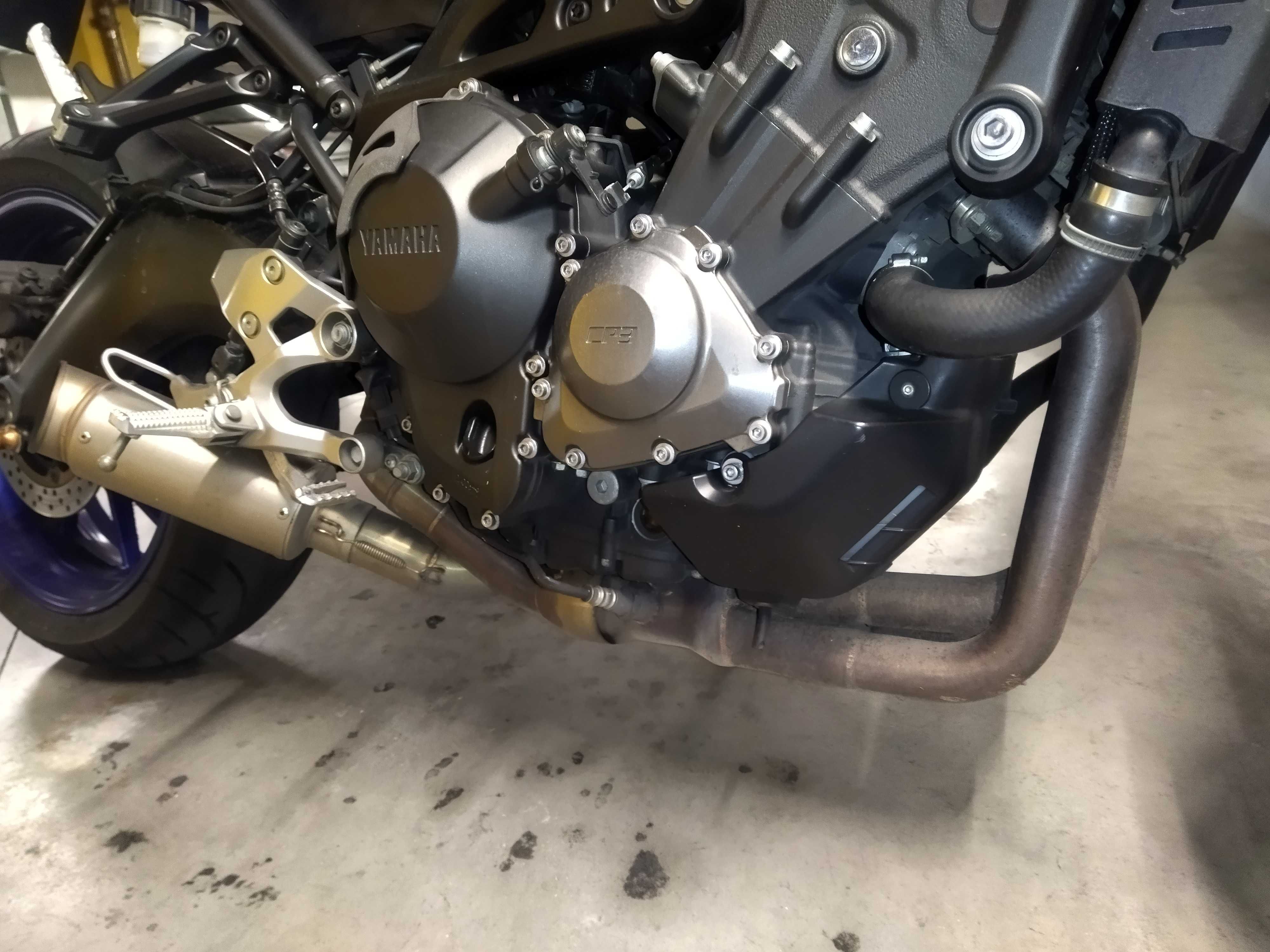 Escape completo SC Project para Yamaha MT09