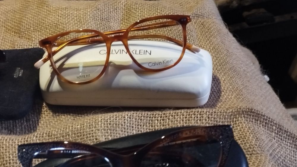 Zestaw okularów, oprawek