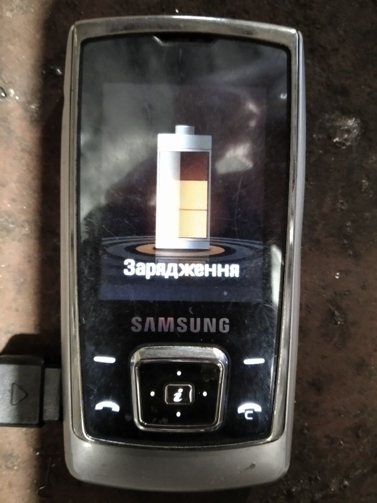 Samsung sgh-e840