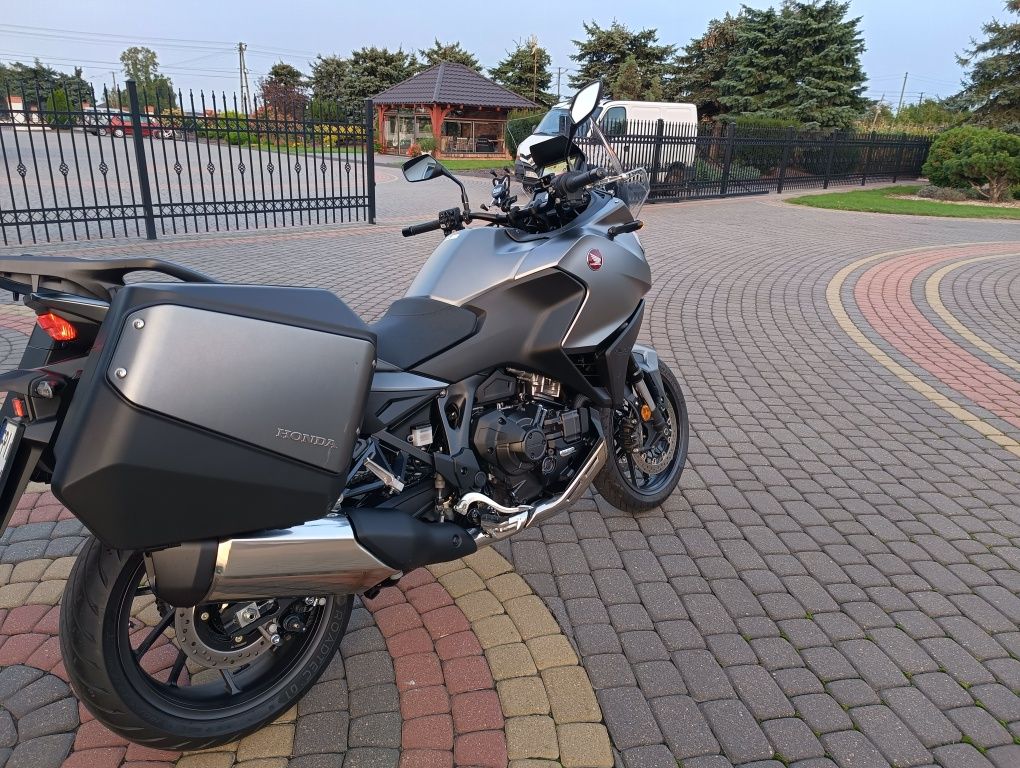 Honda NT 1100 DCT mały przebieg