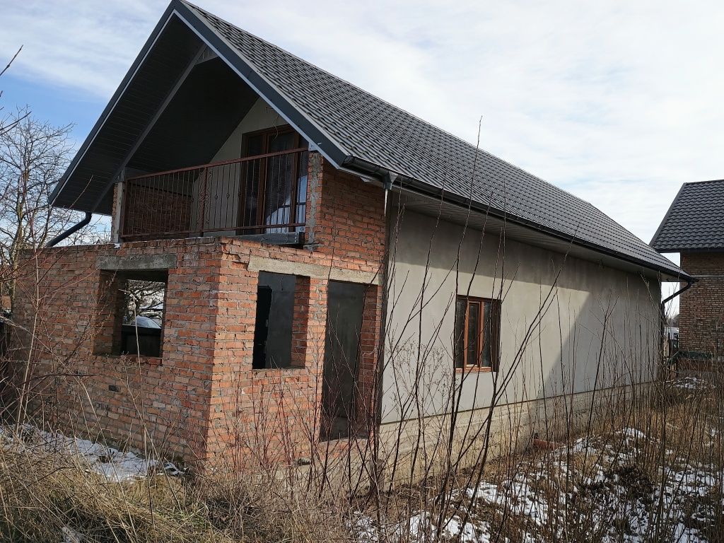 Продам незавершене будівництво