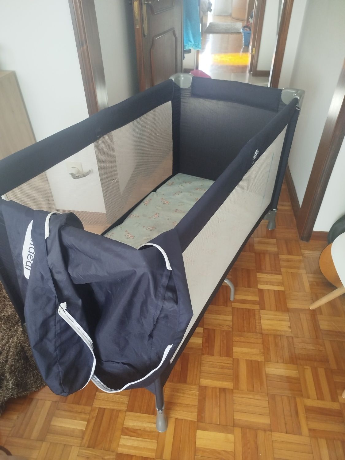 Cama de viagem bebé