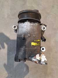 Kompresor spreżarka klimatyzacji AV41-19D629-AC Ford Kuga Mk1 2.0 TDCI