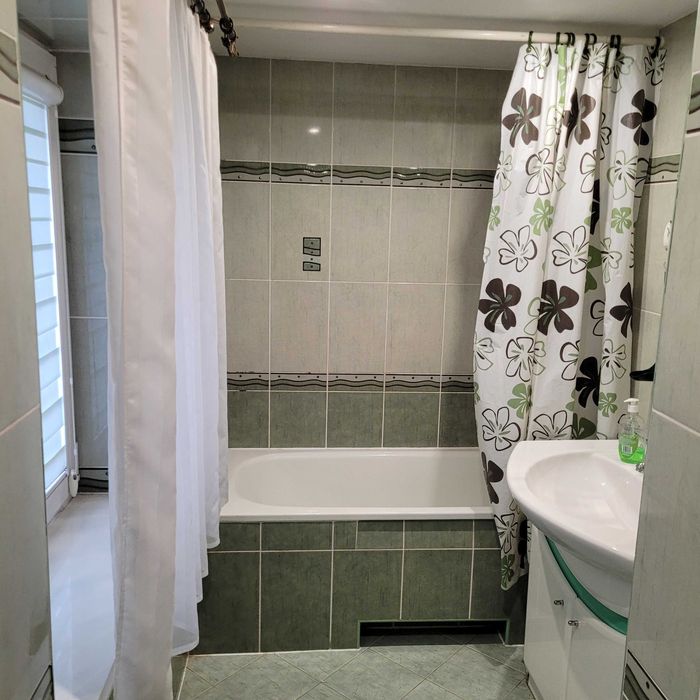 Dom dla osób pracujących, kwatera w centrum miasta